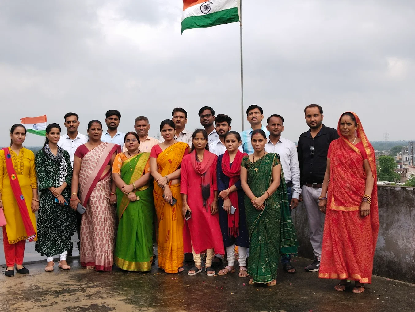 Adarsh Vidhyaashram Sr. Sec. School