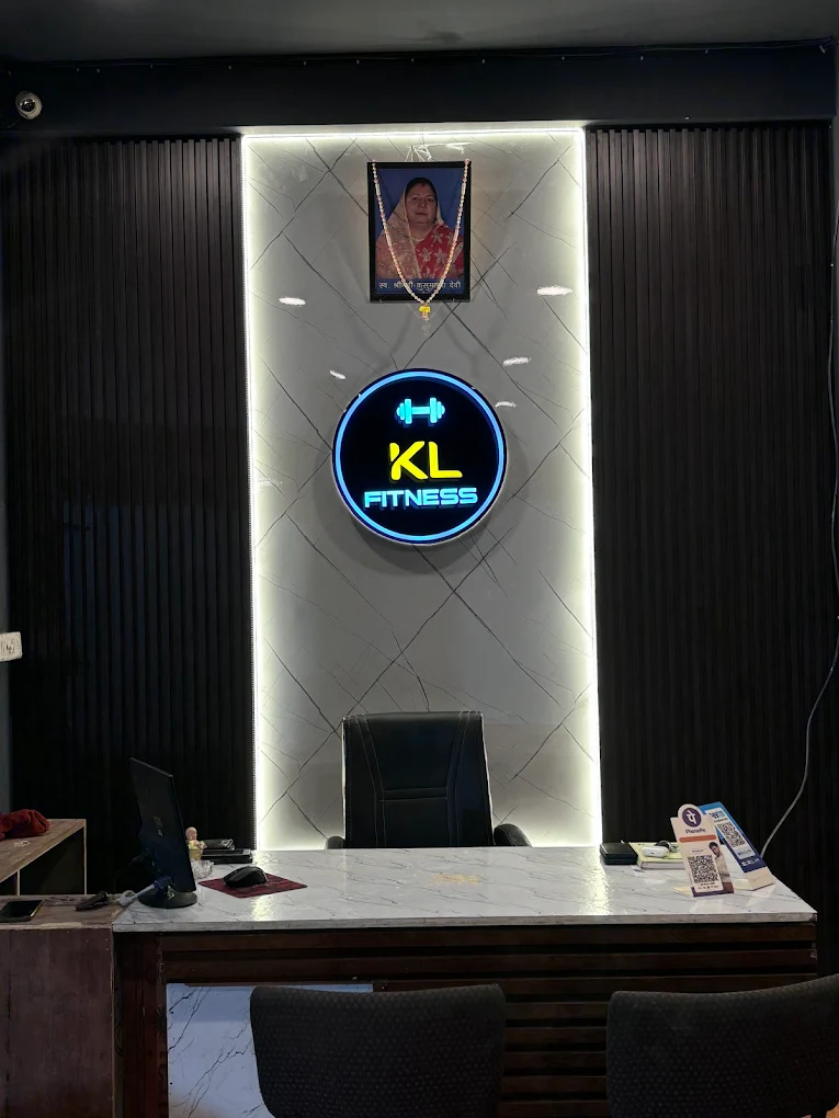 KL Fitness Gym logo