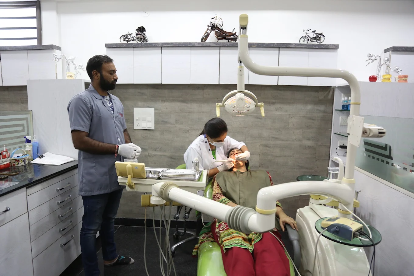 Grover Dental Clinic - Adarsh Nagar, Jaipur logo